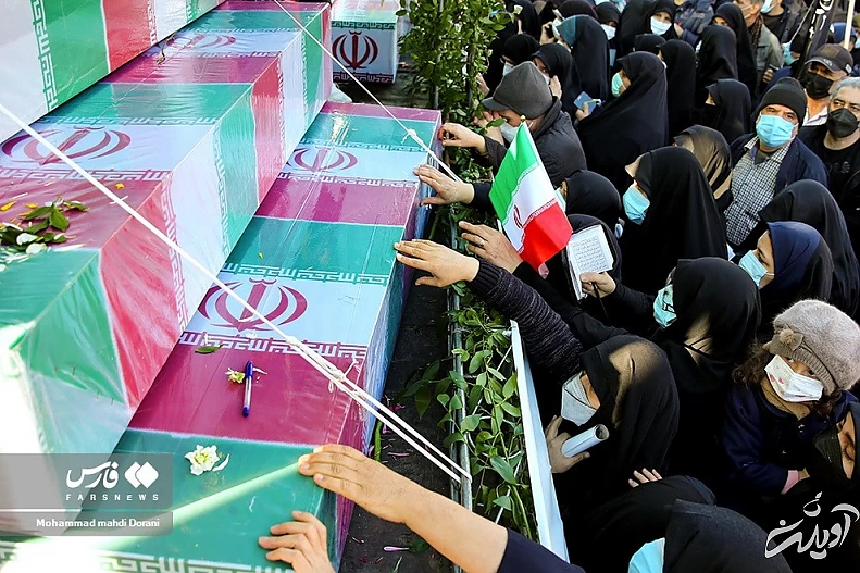 (تصاویر) تشییع ۱۵۰ شهید گمنام در تهران